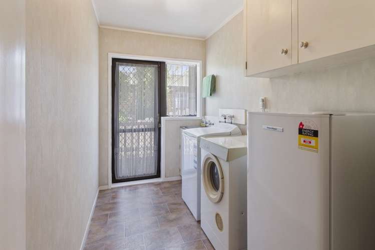 94 Gosford Drive Botany Downs_11