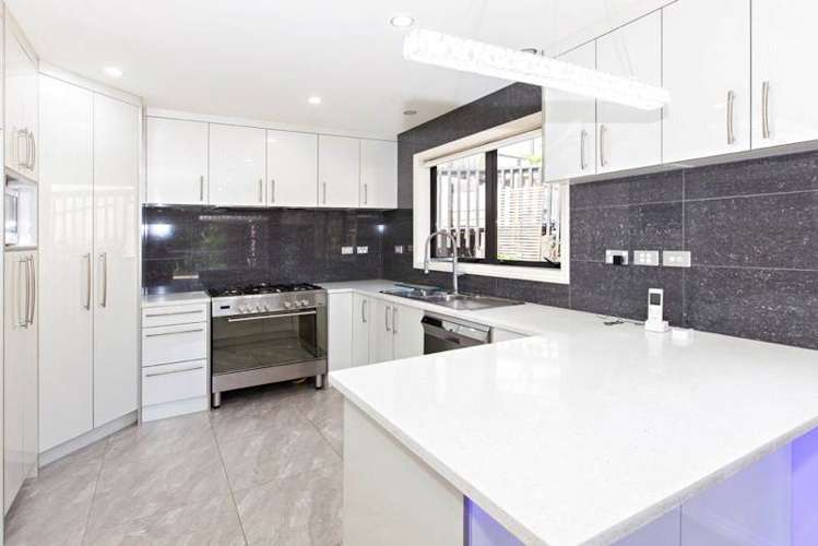 13 Gibbs Crescent Red Hill_16