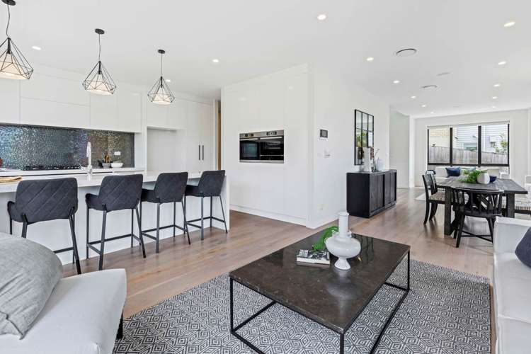 9 Para Close Fairview Heights_6