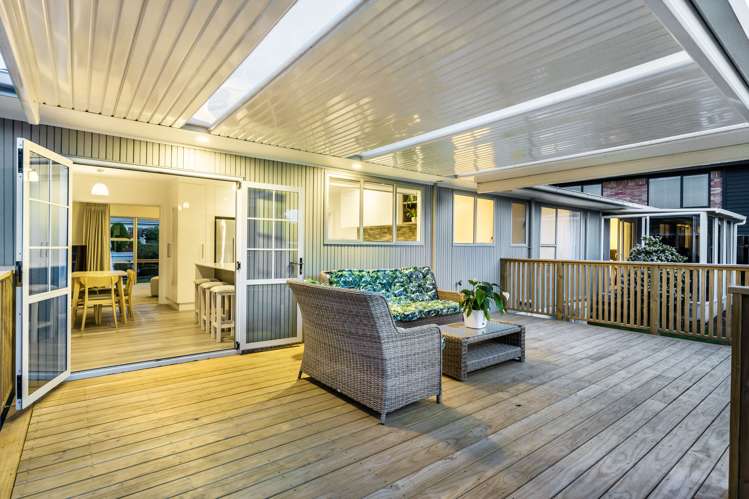 10 Fratley Avenue Farm Cove_12