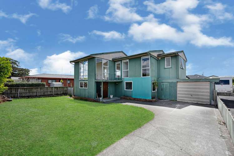 141 Centreway Road Orewa_0