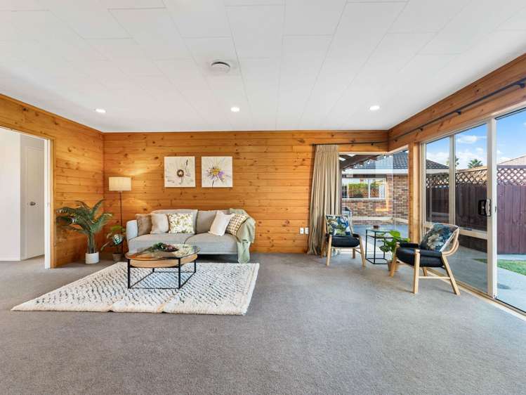 11 Graham Tagg Close Pahurehure_5