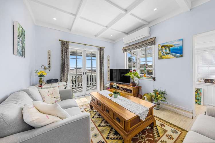 4233 Great North Road Glendene_8