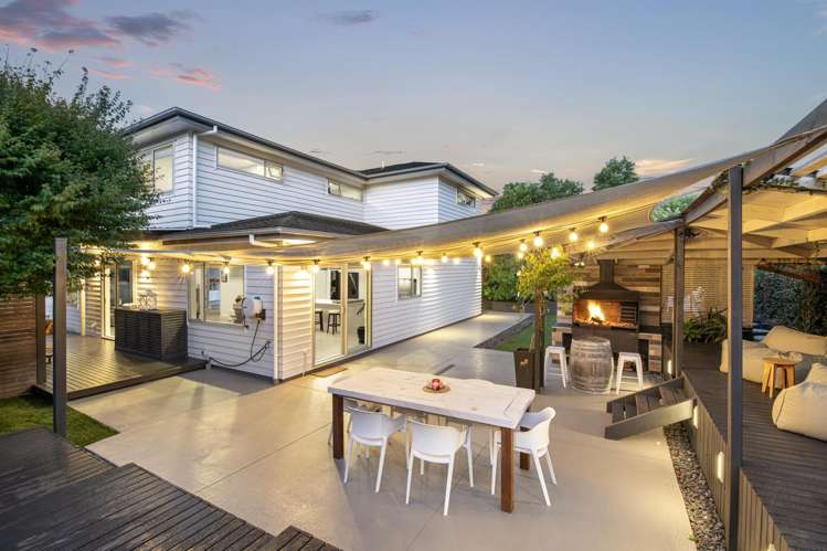 9 Ruth Craig Place Stanmore Bay_0