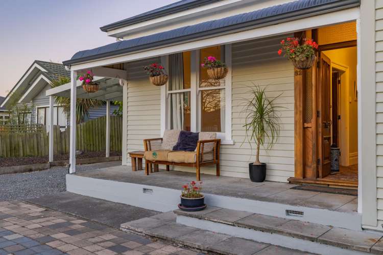 82 Tilford Street Woolston_16