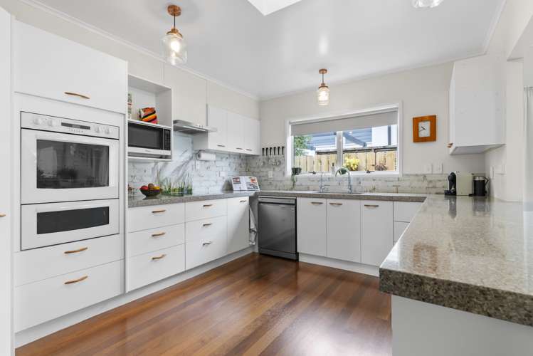 45 Waller Avenue Bucklands Beach_2