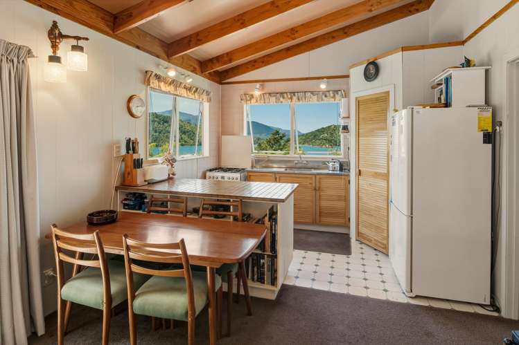 2667 Kenepuru Road Marlborough Sounds_7