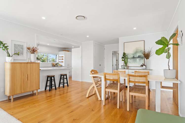 45 Vipond Road Stanmore Bay_9