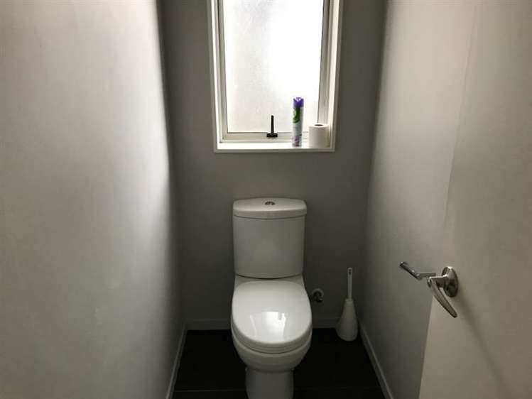 14 Stamford Crescent Flat Bush_15