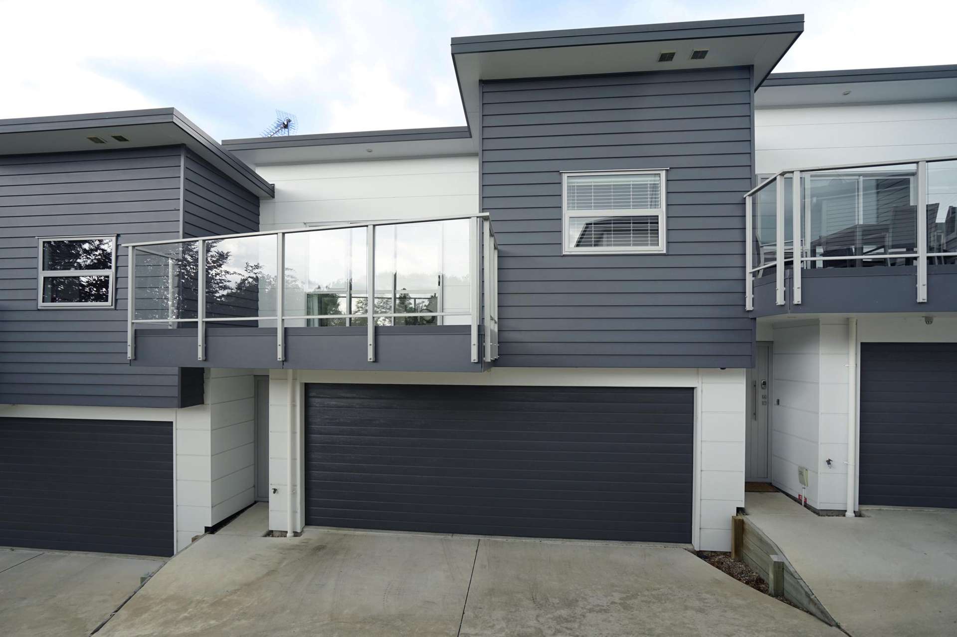 3/6 Dyer Street Whitiora_0