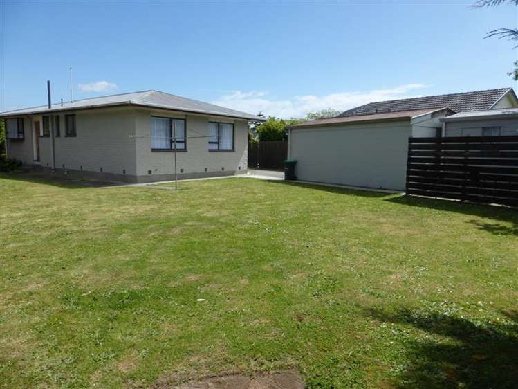 63 Oakhampton Street Hornby_3