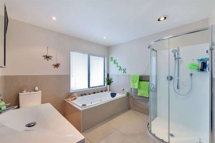 2/4 Argyle Avenue Pahurehure_8