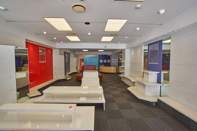 186-188 High Street Hutt Central_1