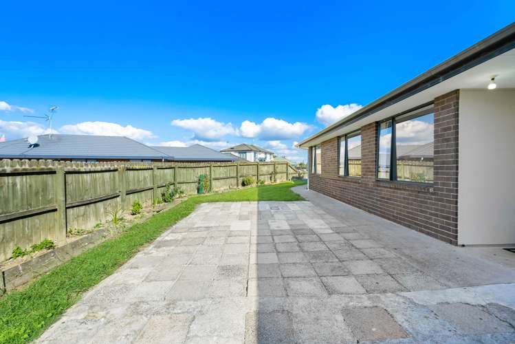 45 Robert Ross Place Clendon Park_17