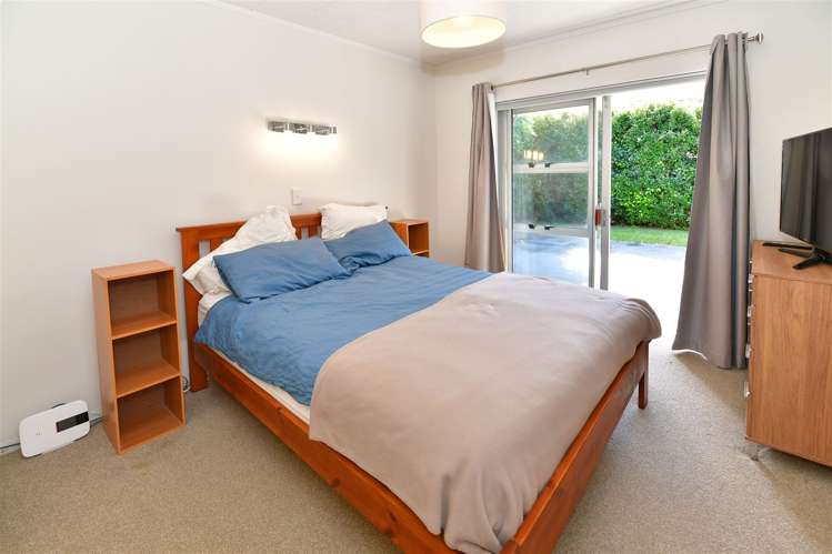 2/1 Pine Road Orewa_9