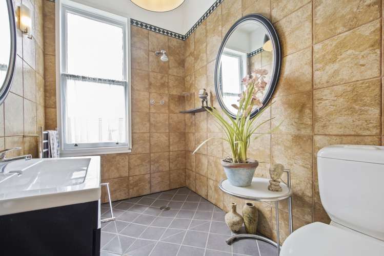 17 Porritt Avenue Mount Victoria_16