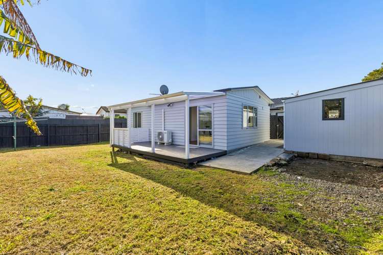 22 Chelburn Crescent Mangere East_15