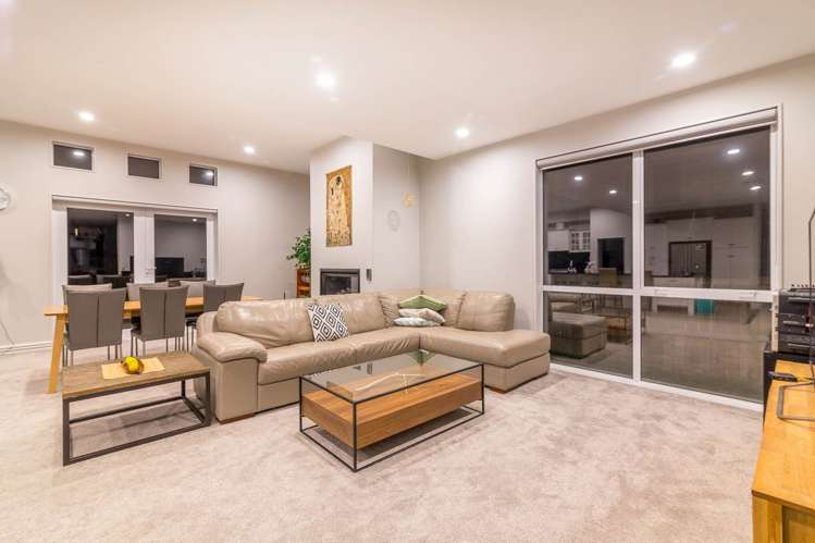 18 Golden Morning Drive Albany Heights_5