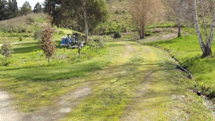 145 Caveland Road Te Whiti_12