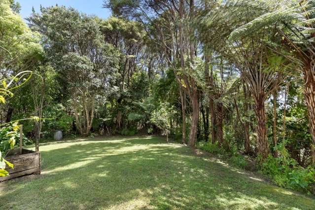 77 Carter Road Oratia_4