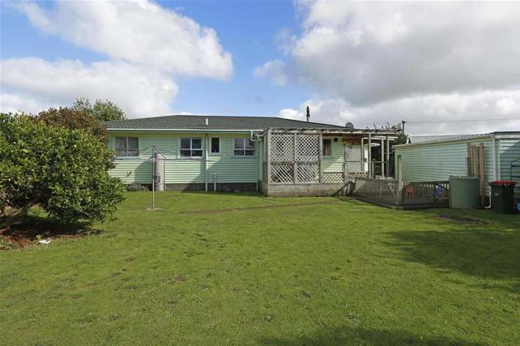 128 Waihi Road Hawera_12