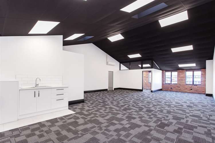 Unit 14, 21 Bealey Avenue Merivale_2