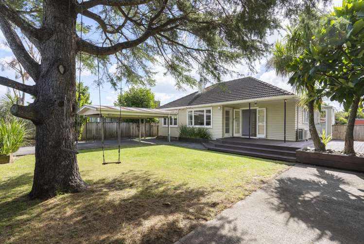 69 Matipo Road Te Atatu Peninsula_0