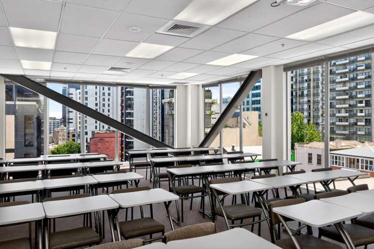 85 Airedale Street City Centre_11