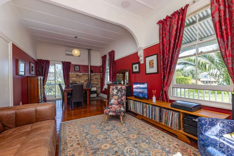 9 Elliot Street Riverhead_31