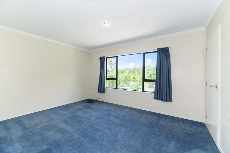 6 Shirley Road Parau_27