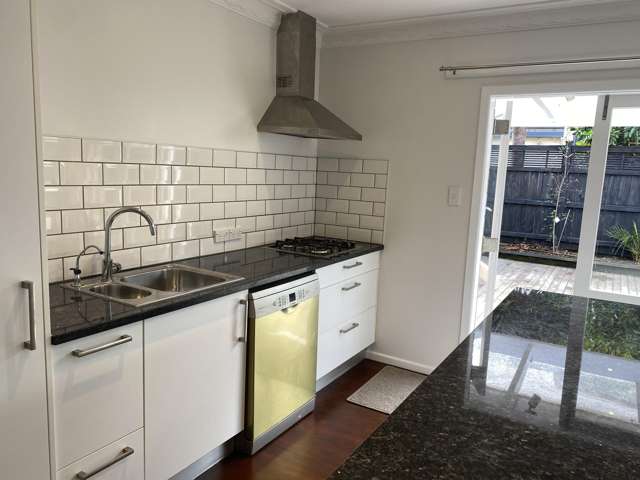 4/43 Liverpool Street Epsom_3