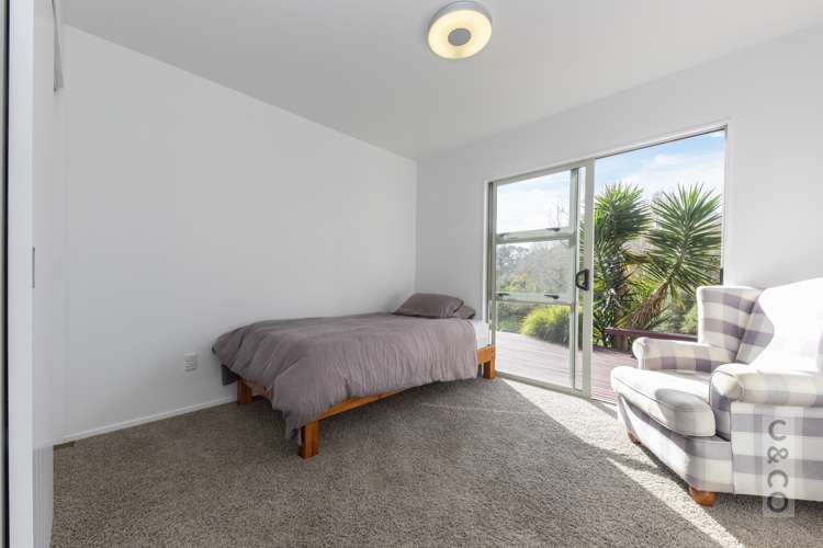 8 Pineview Lane Helensville_34