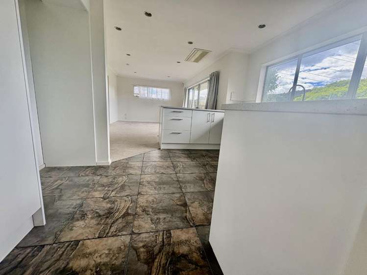 3 Trinity Place 10862_2