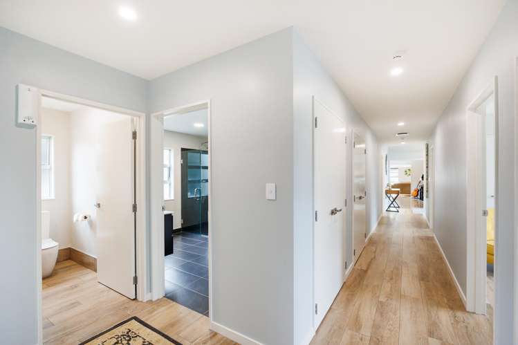 2 Chestnut Close Kelvin Grove_16