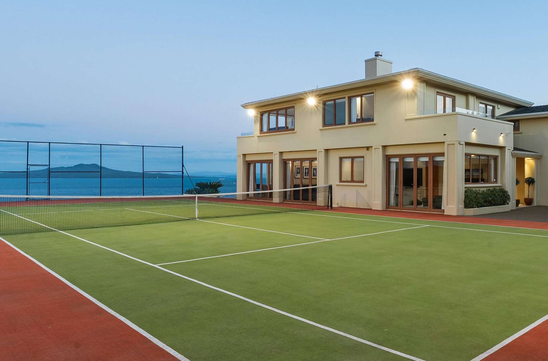 207 Beach Road Campbells Bay_0