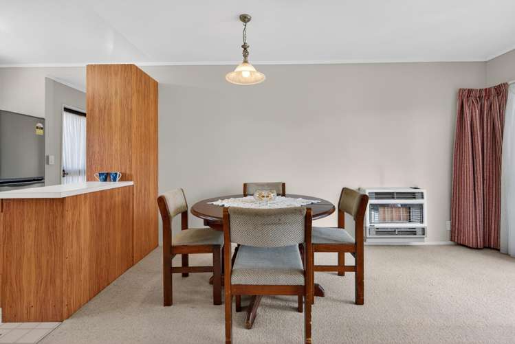 13C Gibbs Crescent Wainuiomata_6