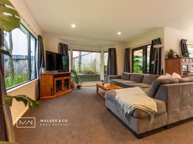2 Kirton Drive_4