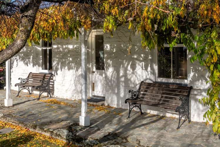 16 Caernarvon Street Arrowtown_7