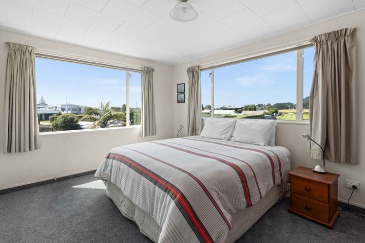 2/75 Harper Road Waimarama_12