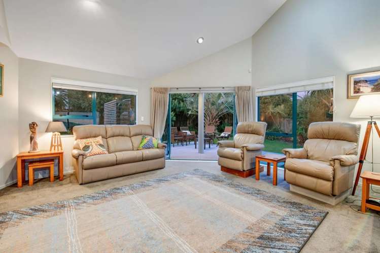 12 Ascot Way Orewa_8