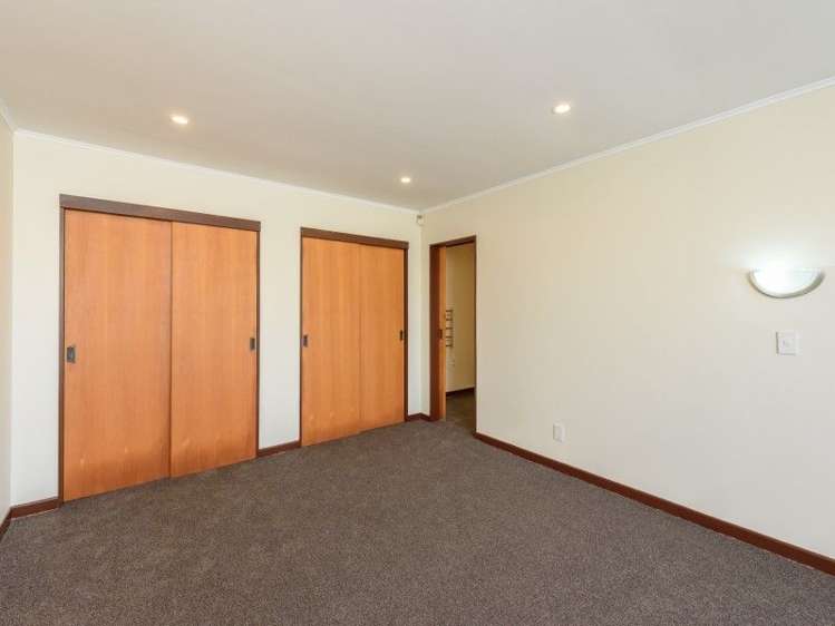 158 Akaroa Drive Maupuia_11