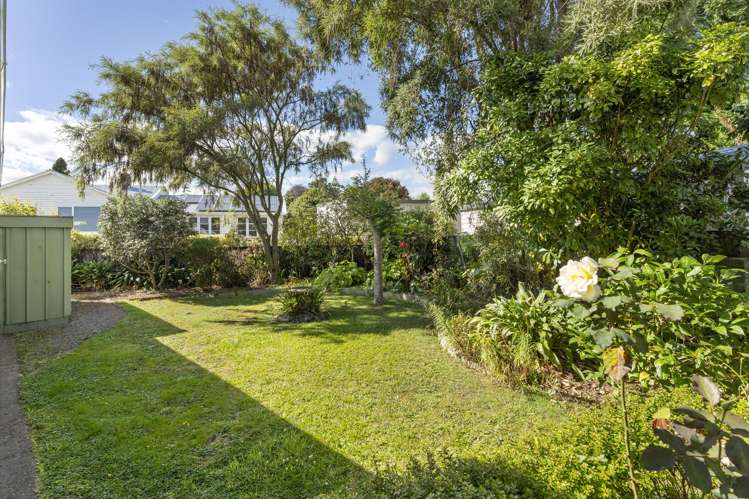 8 Kowhai Street Levin_16