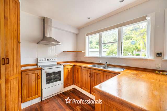 24 Eldon Grove Taita_2