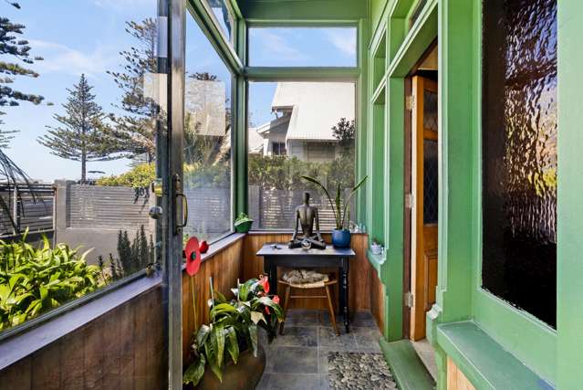 567 Marine Parade Napier South_4