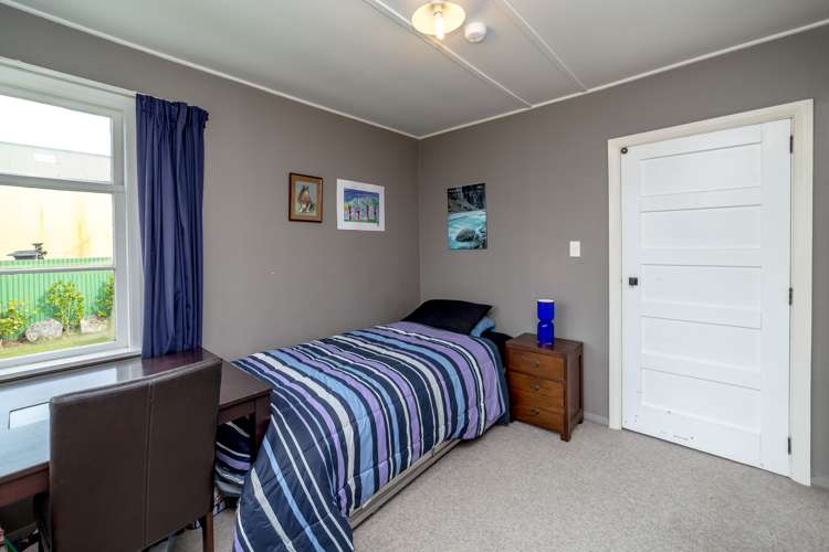 2 Kuratawhiti Street Greytown_10
