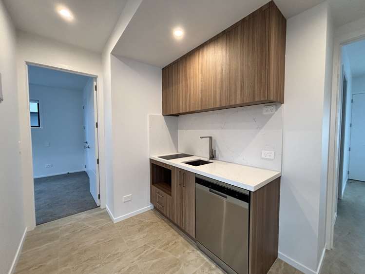 2/6 Sorrel Crescent Bucklands Beach_14