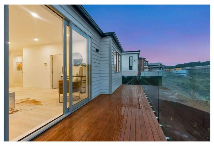 83 Pacific Heights Road Orewa_8