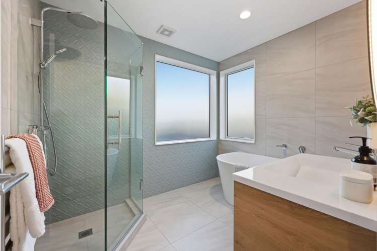 50 Bleakhouse Road Mellons Bay_28