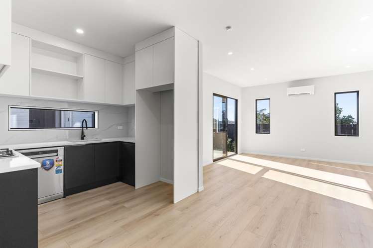 1-4/37 Barneys Farm Road Clendon Park_8