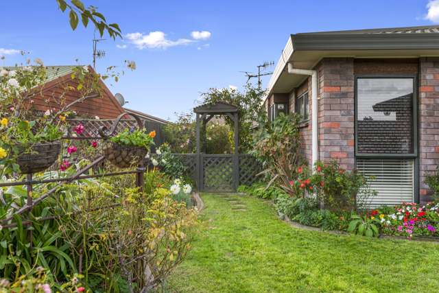 4a Orchard Place Lynmore_2